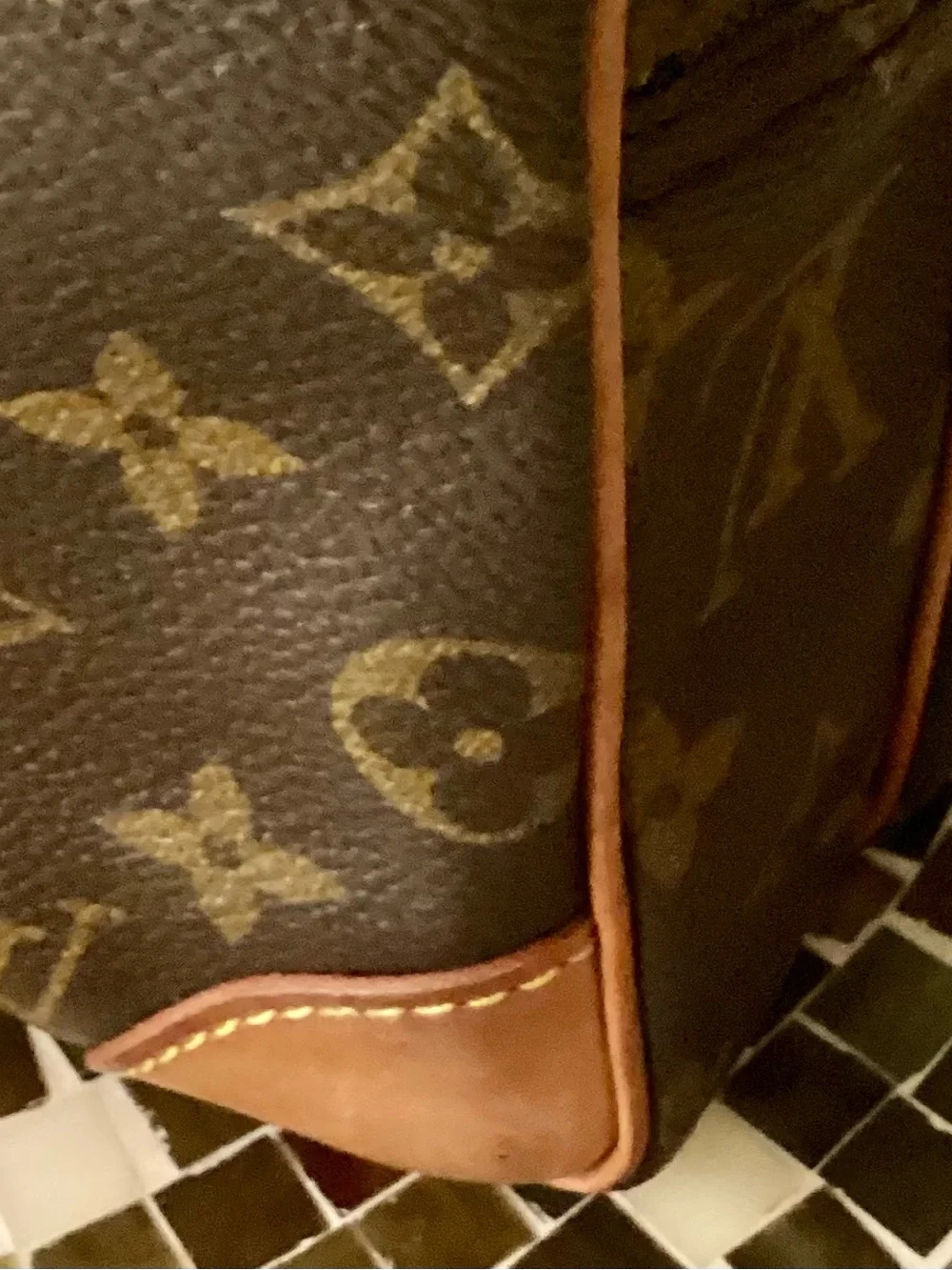 Louis Vuitton Monogram Nile Unisex GM Canvas Bag in Brown - Picture 8 of 16